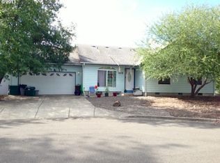 108 Geneva Ct, Roseburg, OR 97471