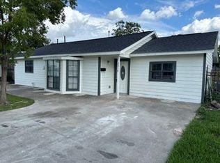 2318 Kingsdale Dr, Deer Park, TX 77536