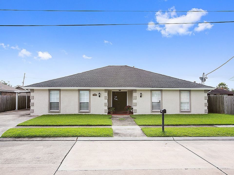 1st image of 3621 Lena Dr