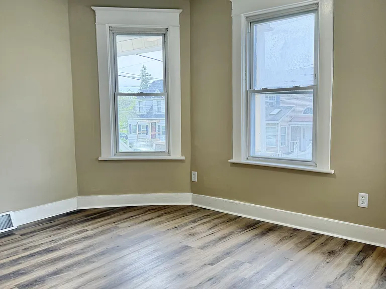 2034 Avenue A #1 — Photo 7