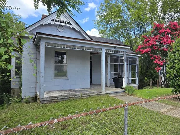 1423 N Main St, Danville, VA 24540