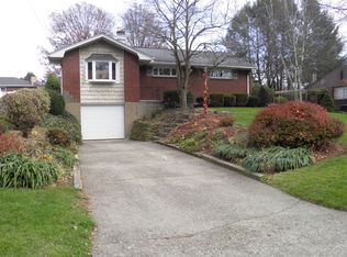 1204 Minnesota Ave, Natrona Heights, PA 15065