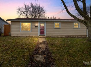 317 Dorsetshire Dr, Steger, IL