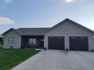 1121 Hampton Ln, California, MO 65018