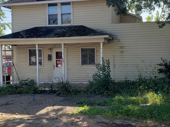 220 E 3rd St, Hibbing, MN 55746