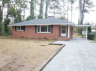 215 Creek Dr, Quinby, SC 29506