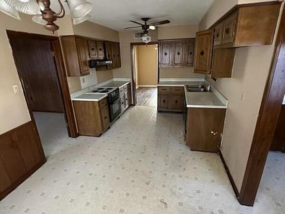 3rd image of 5245 Scrivener Dr #1