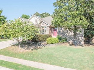 240 Feldspar Dr, Sherwood, AR 72120