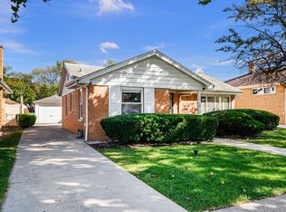 1907 Manchester Ave, Westchester, IL 60154