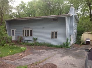 3917 Greenwood Dr, Wonder Lake, IL 60097