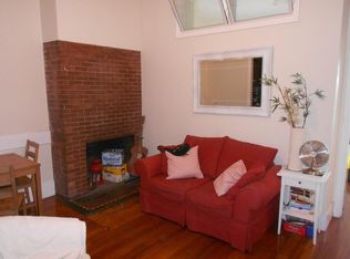 77 Bay State Rd APT 4R, Boston, MA 02215