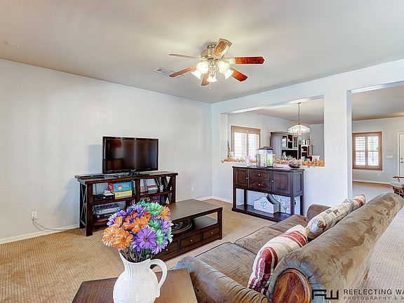 4th image of 30150 W Flower St
