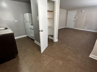 9610 Ivanhoe Ave #14, Schiller Park, IL 60176