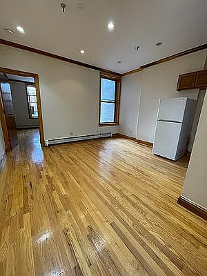 2nd image of 1545 Fulton St Suite 2R