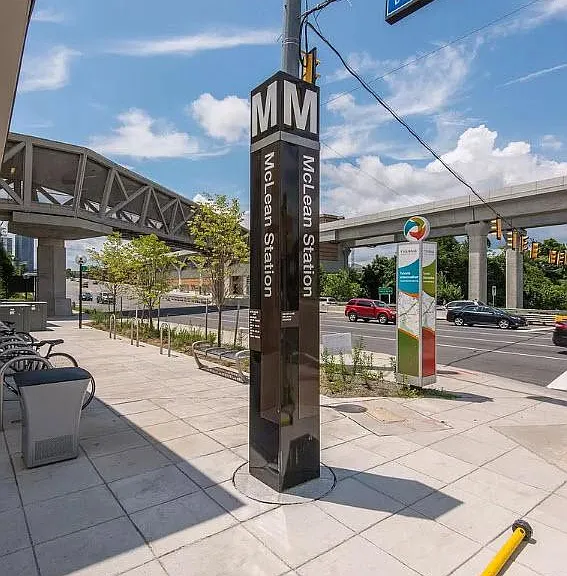 McLean Metro stop