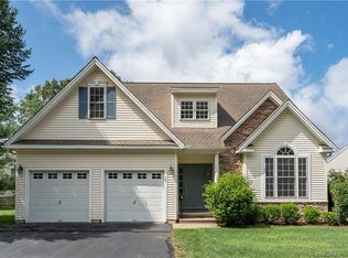 27 Montgomery Rd #27, Northford, CT 06472