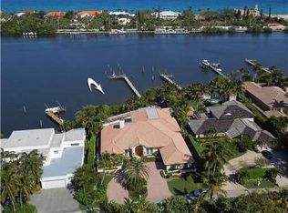 964 SE Atlantic Dr, Lantana, FL 33462