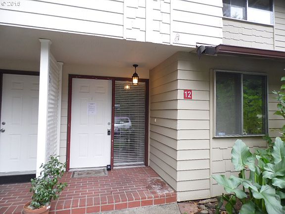 3rd image of 13600 NE 18th St APT 12