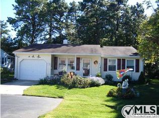 18 Attleboro Ln, Whiting, NJ