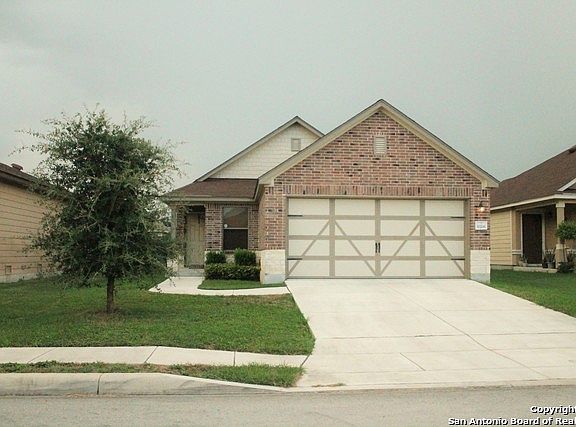 2nd image of 10206 Dixon Wood