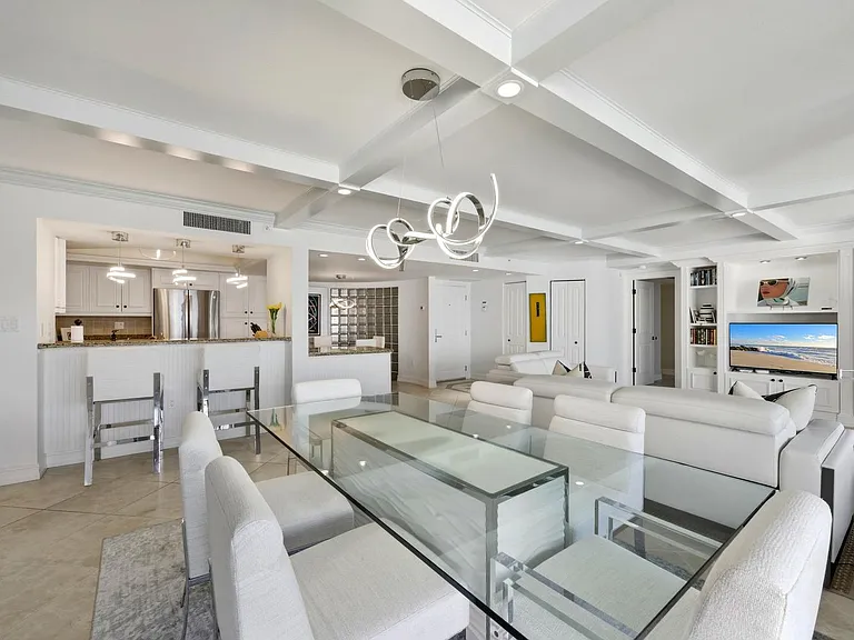 4751 Gulf Shore Blvd N #Penthouse 7 — Photo 11
