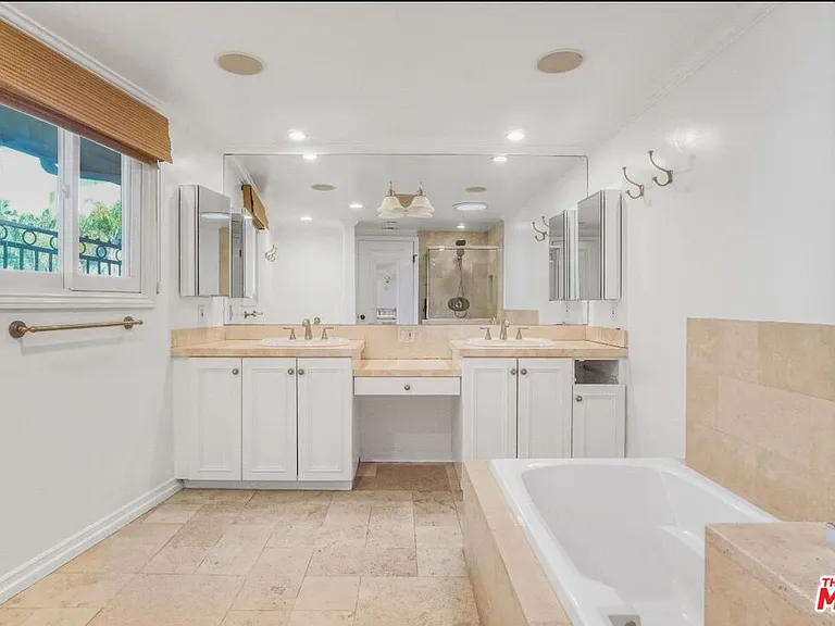 1157 Eventide Pl — Photo 8