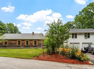 16-18 Curboy Rd, Sturbridge, MA 01566