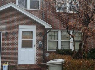 15027 Hoover Ave, Jamaica, NY 11432
