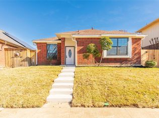 2161 Falcon Ridge Dr, Carrollton, TX 75010