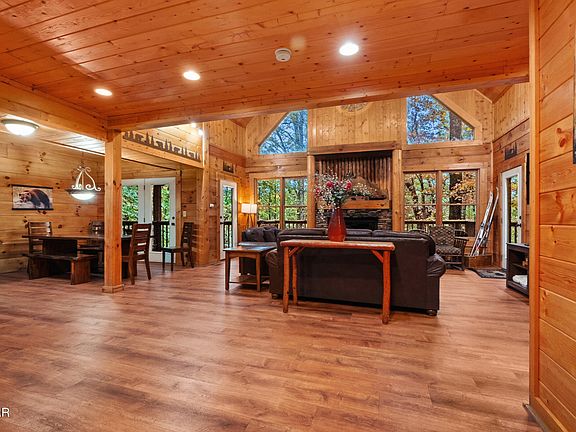 4th image of 2735 Owls Cove Way