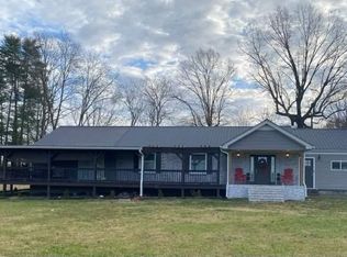 1418 Highway 100, Centerville, TN 37033