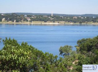 1041 Riviera Dr, Canyon Lake, TX 78133