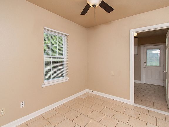 5th image of 214 E Munroe Ave