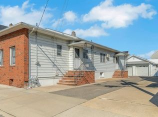 230 Lincoln Pl, Garfield, NJ 07026