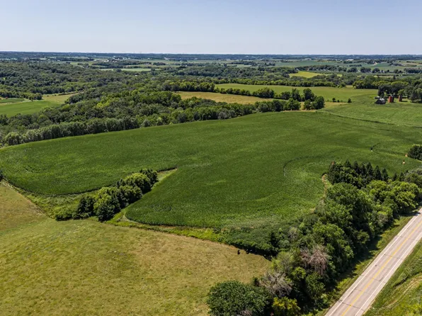 X Country Club Rd, Rochester, MN 55902