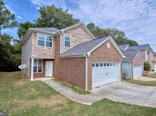 1462 Persimmon Trce, Morrow, GA 30260