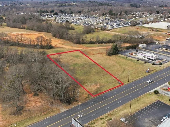 11031 Asheville Hwy, Inman, SC 29349