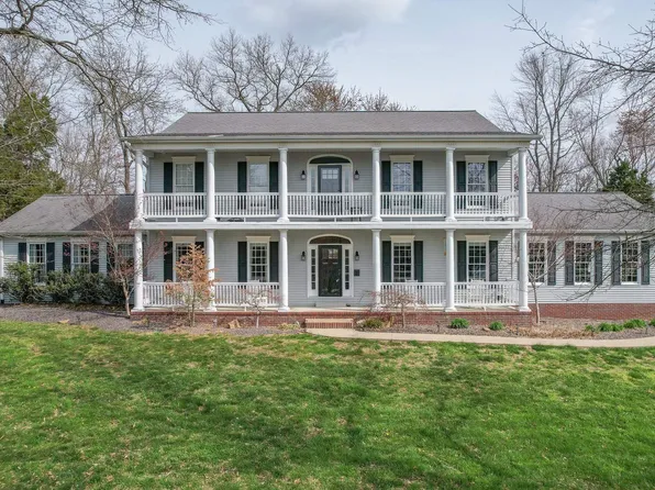 394 W Evergreen Plz S, Santa Claus, IN 47579