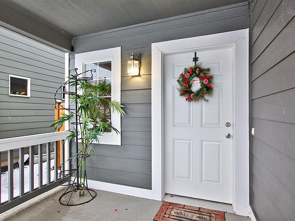 2nd image of 4770 145th Pl NE