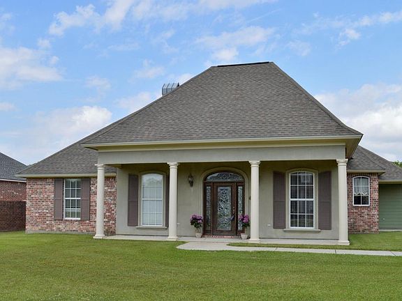 5th image of 8914 Oak Creek Ln