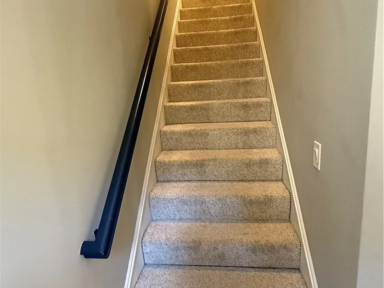 158 S Sierra Madre Blvd — Photo 10
