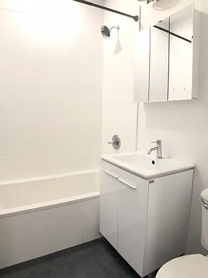 Rented by Bohemia Realty Group | media 12