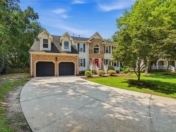705 Turnbuckle Ct, Chesapeake, VA 23322