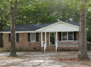 1033 Meadow Dr, Lugoff, SC 29078