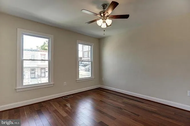 538 Newton Pl NW — Photo 14