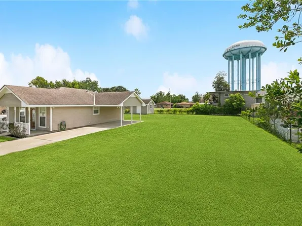 1325 Angela Ave, Arabi, LA 70032