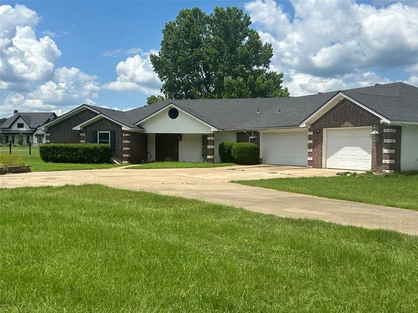 475 Acorn Trl, Hallsville, TX 75650