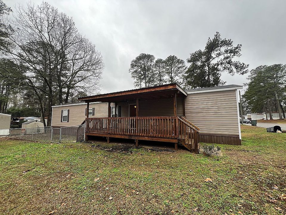 1st image of 500 Webster Rd #102