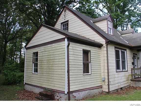 3rd image of 2512 Alexander Ave