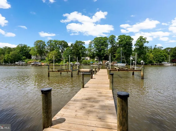 743 Rolling View Dr, Annapolis, MD 21409